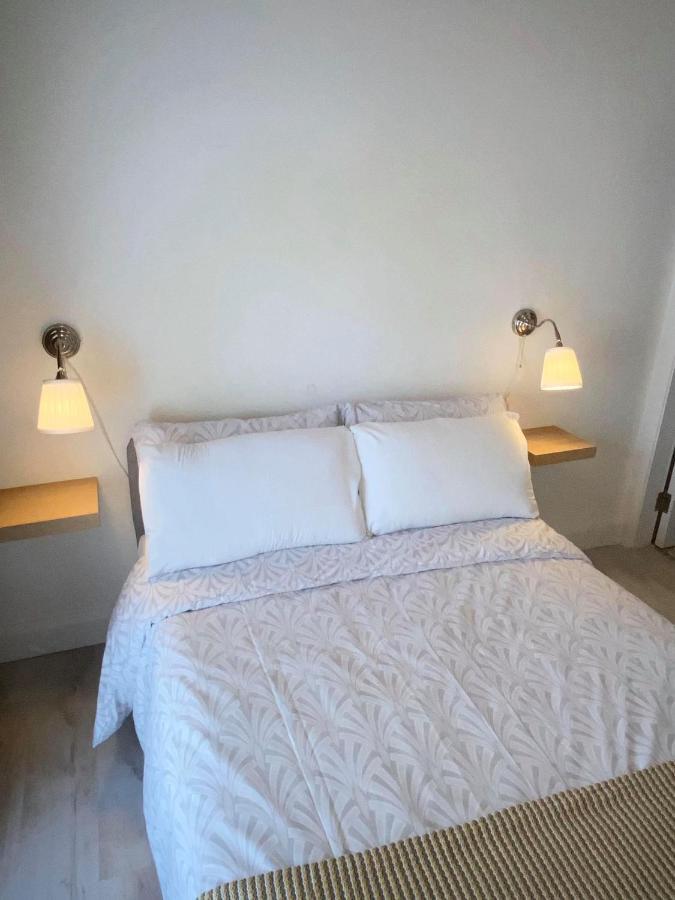 Room 3 Camp Street B&B Oughterard Esterno foto